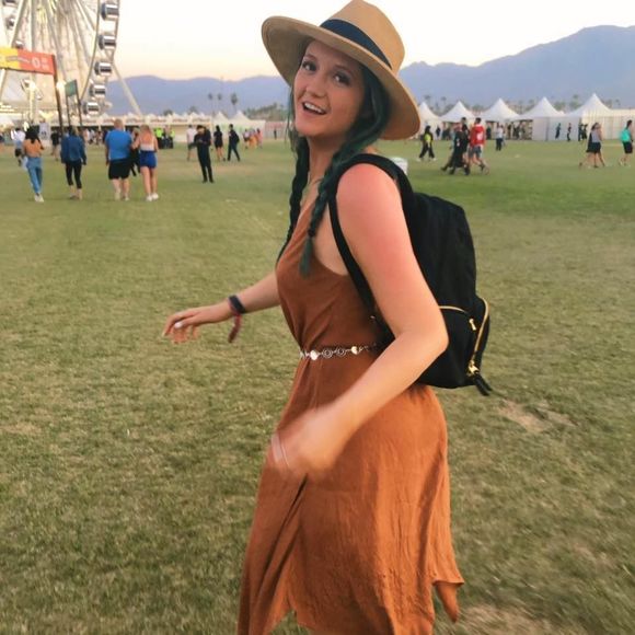 Meet your Posher, Kameron - Picture 1 of 1